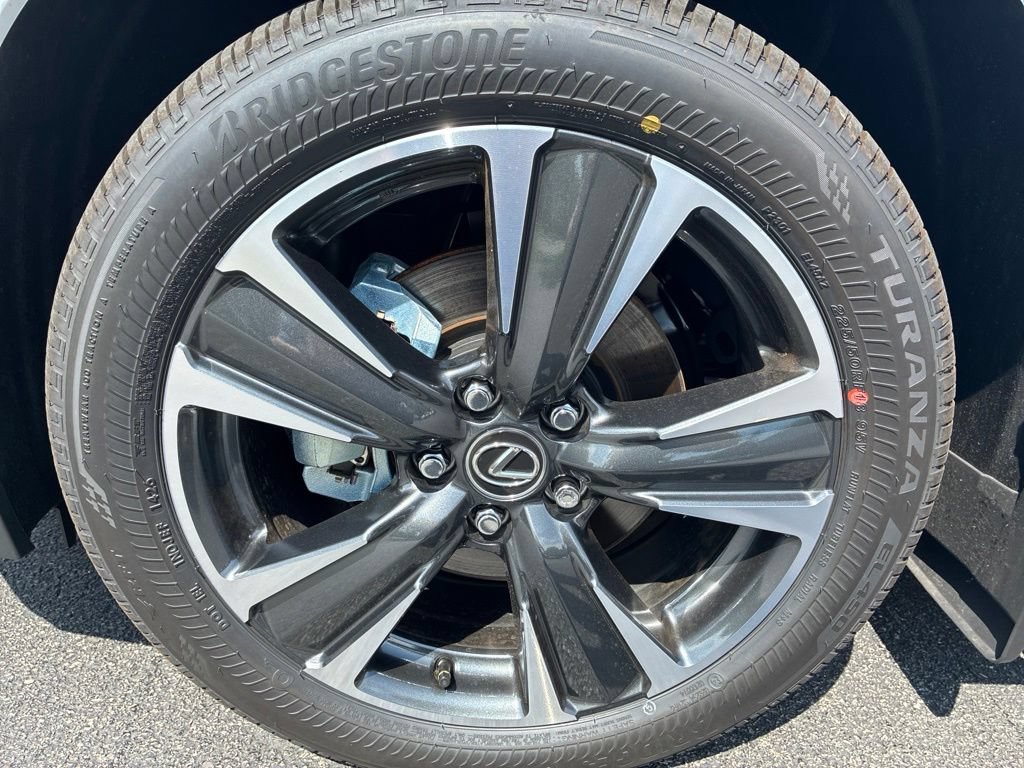New 2026 Lexus UX 300h AWD image 7