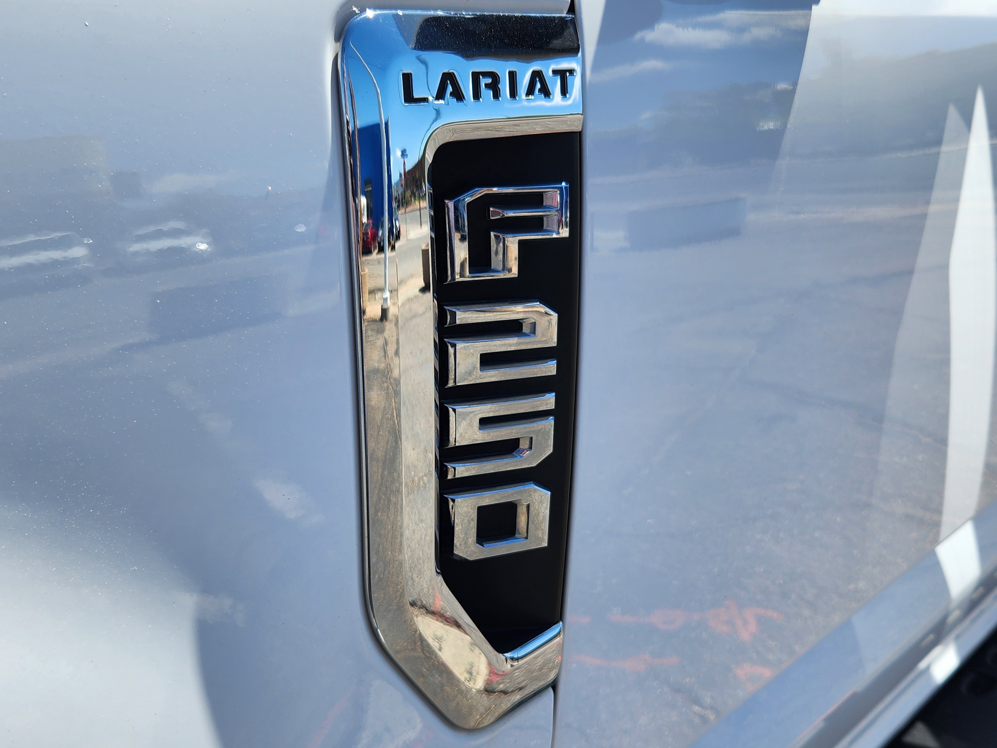 Used 2021 Ford F250 Lariat w/ Lariat Value Package AWD/4WD image 27