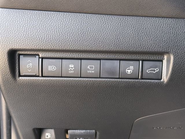 Used 2021 Toyota Venza Limited AWD/4WD image 22