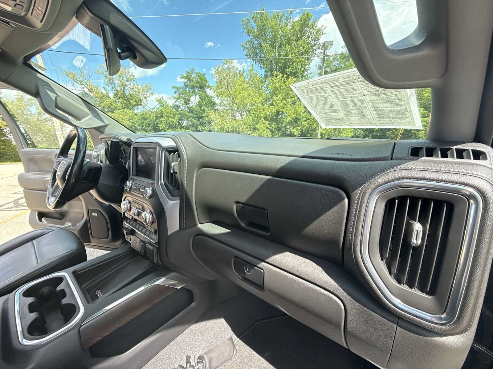 Certified 2019 GMC Sierra 1500 SLT w/ SLT Premium Plus Package AWD/4WD image 29