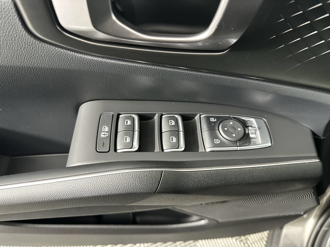 New 2026 Kia Sorento EX FWD image 3