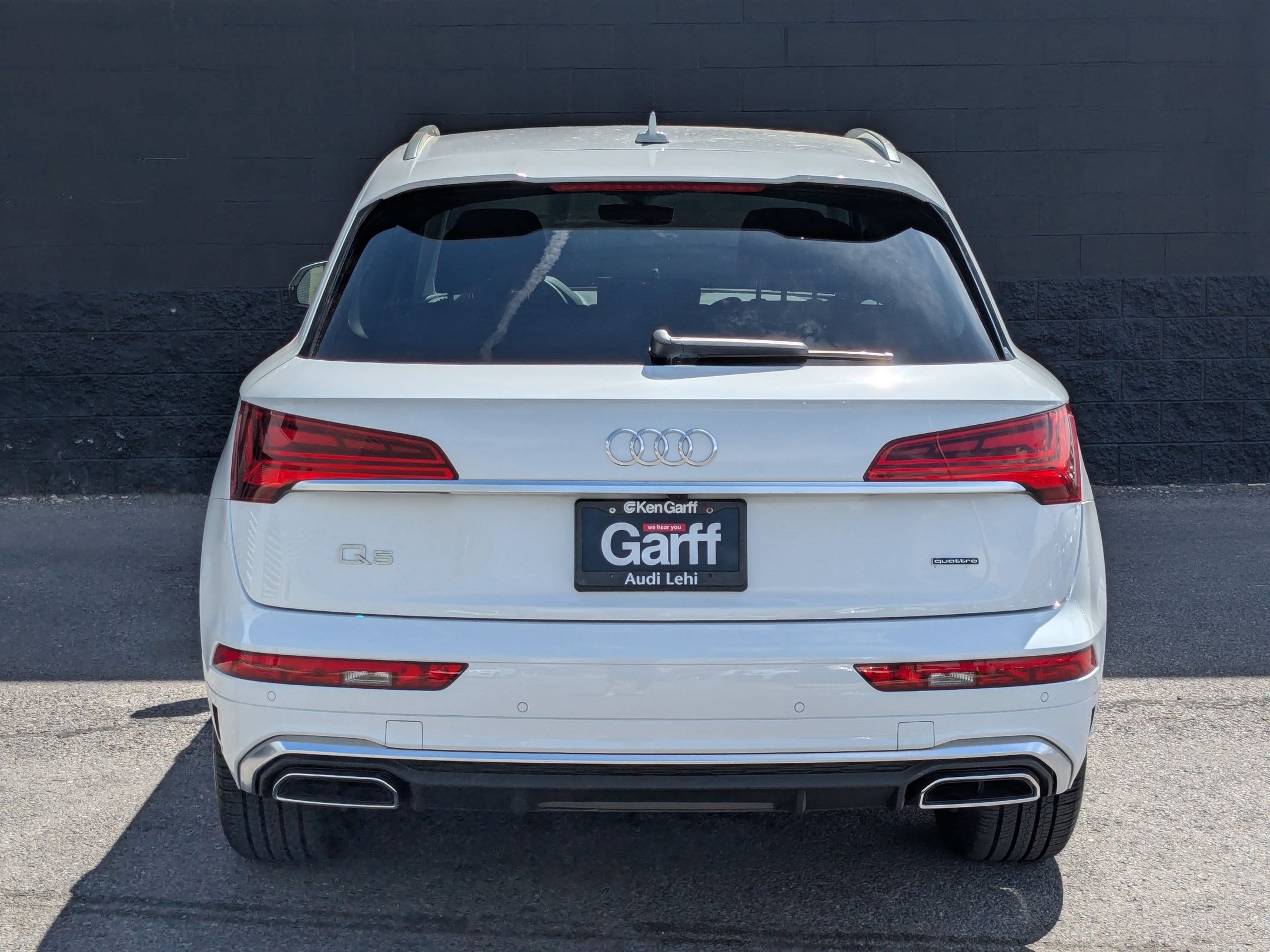 Certified 2024 Audi Q5 e Premium w/ Convenience Package AWD/4WD image 5