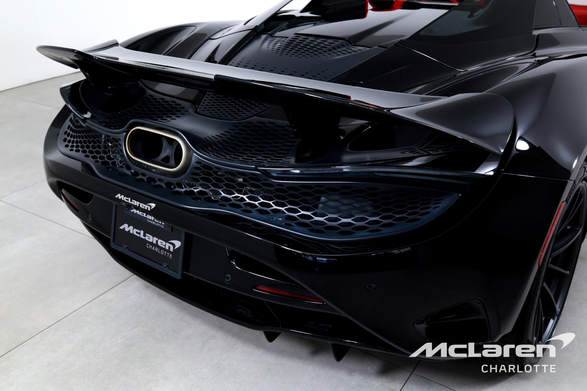 New 2026 McLaren 750S Spider RWD image 34