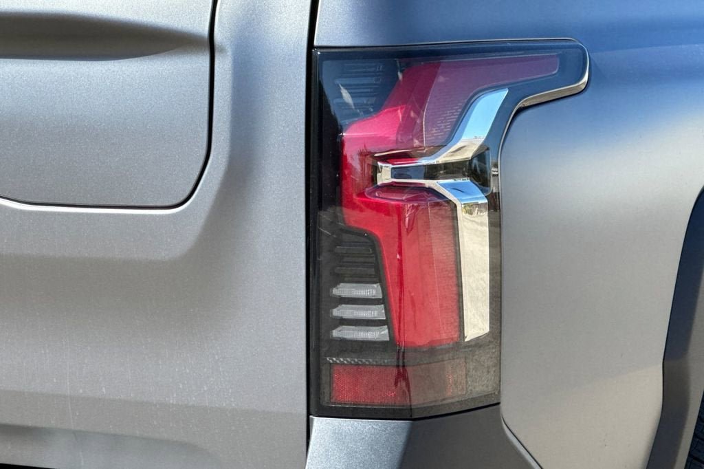 New 2026 Chevrolet Silverado EV Trail Boss AWD/4WD image 25