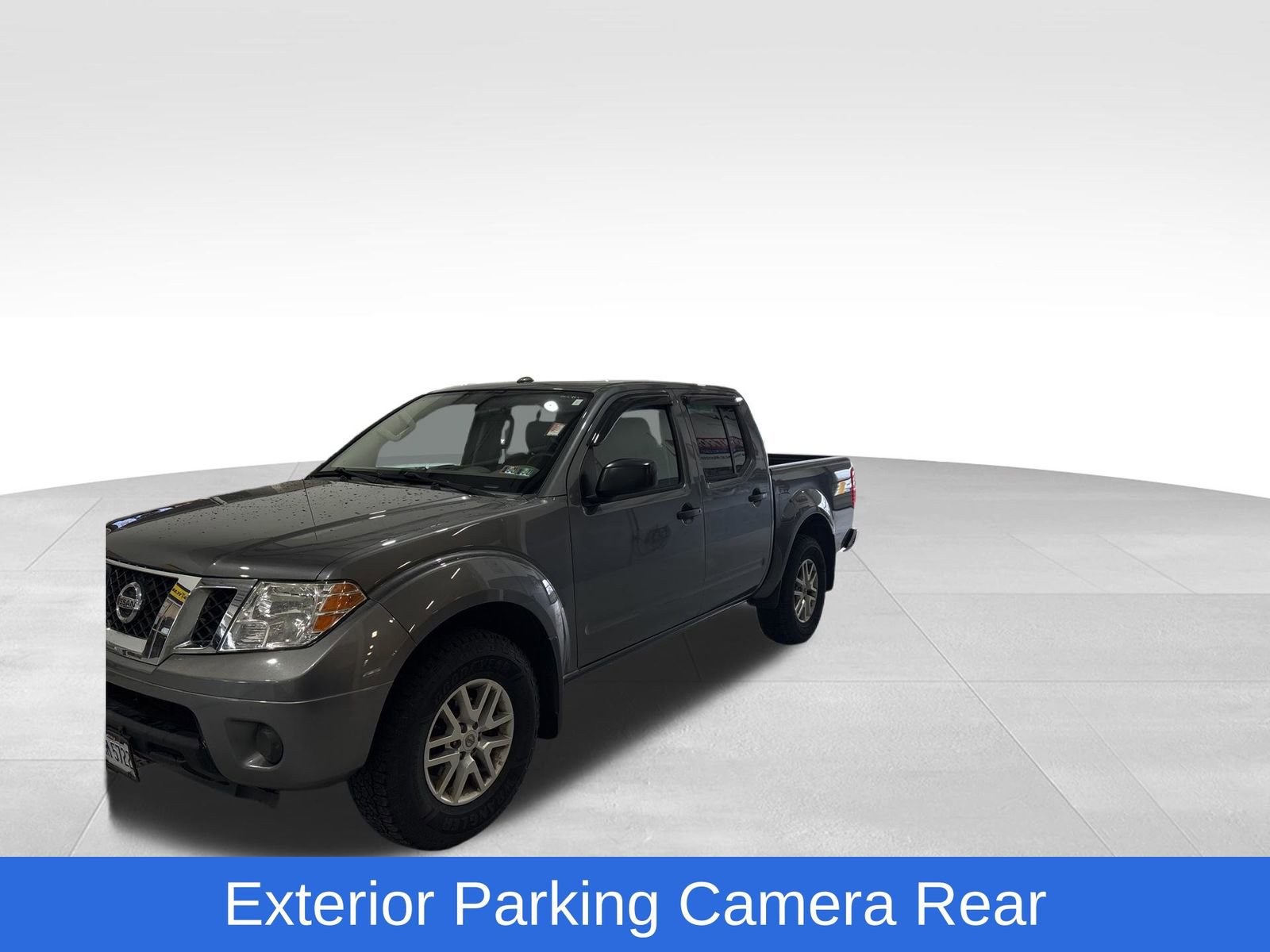Used 2018 Nissan Frontier SV image 24