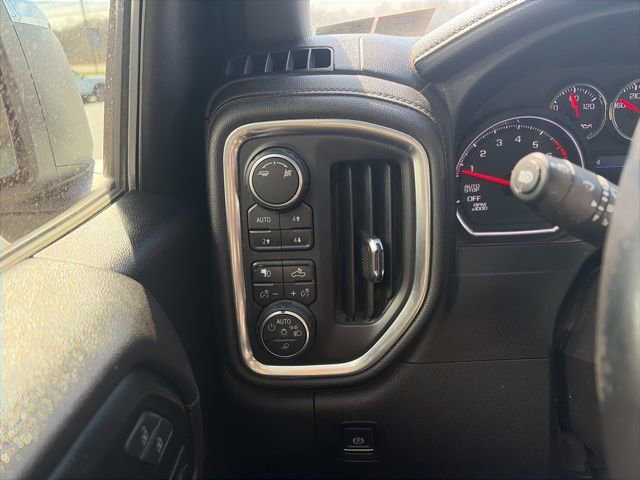 Used 2019 Chevrolet Silverado 1500 LTZ w/ LTZ Premium Package image 19