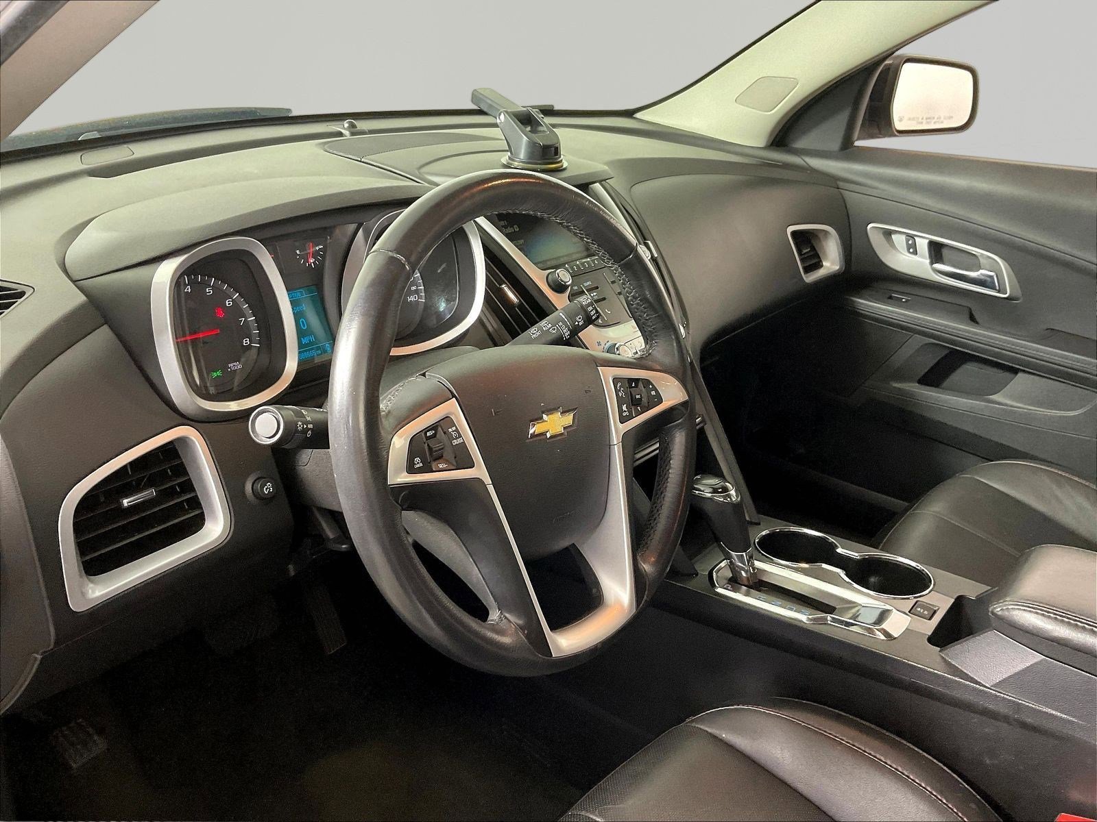 Used 2017 Chevrolet Equinox LT w/ Sport Edition AWD/4WD image 16