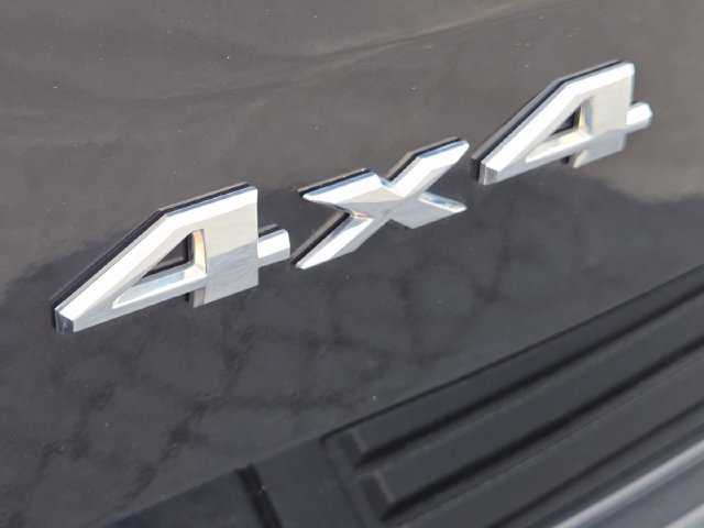 Used 2022 Jeep Grand Cherokee Laredo X AWD/4WD image 4
