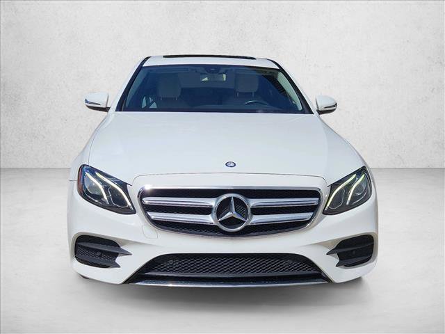 Used 2017 Mercedes-Benz E 300 image 2