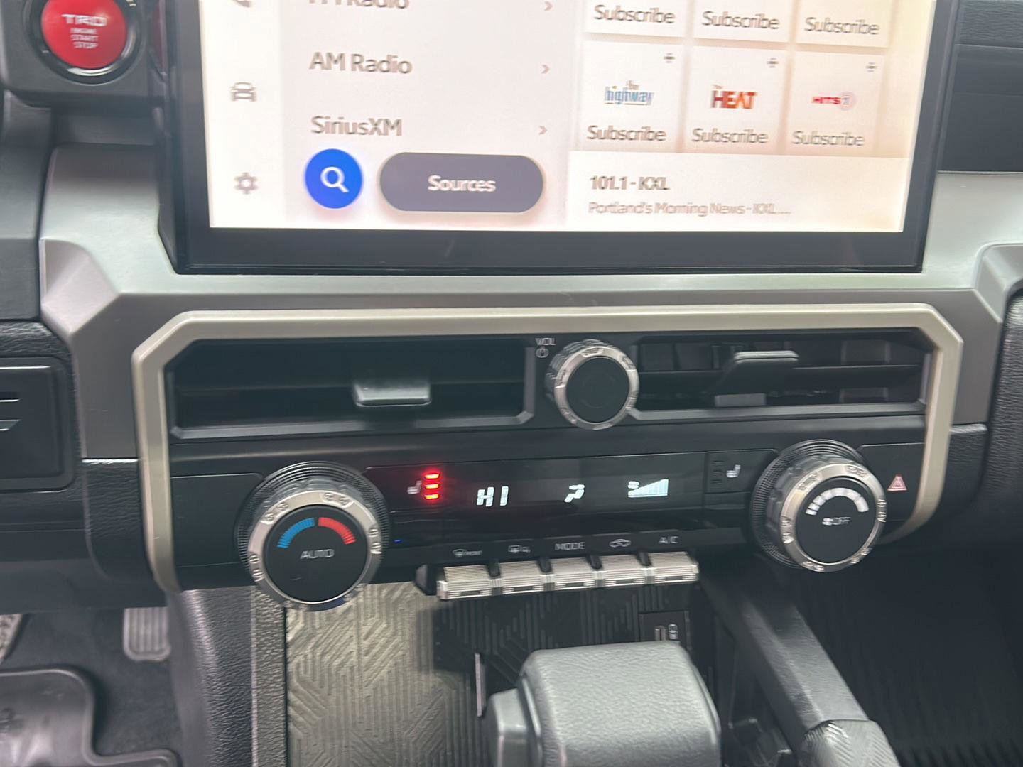 Certified 2024 Toyota Tacoma TRD Off-Road image 15