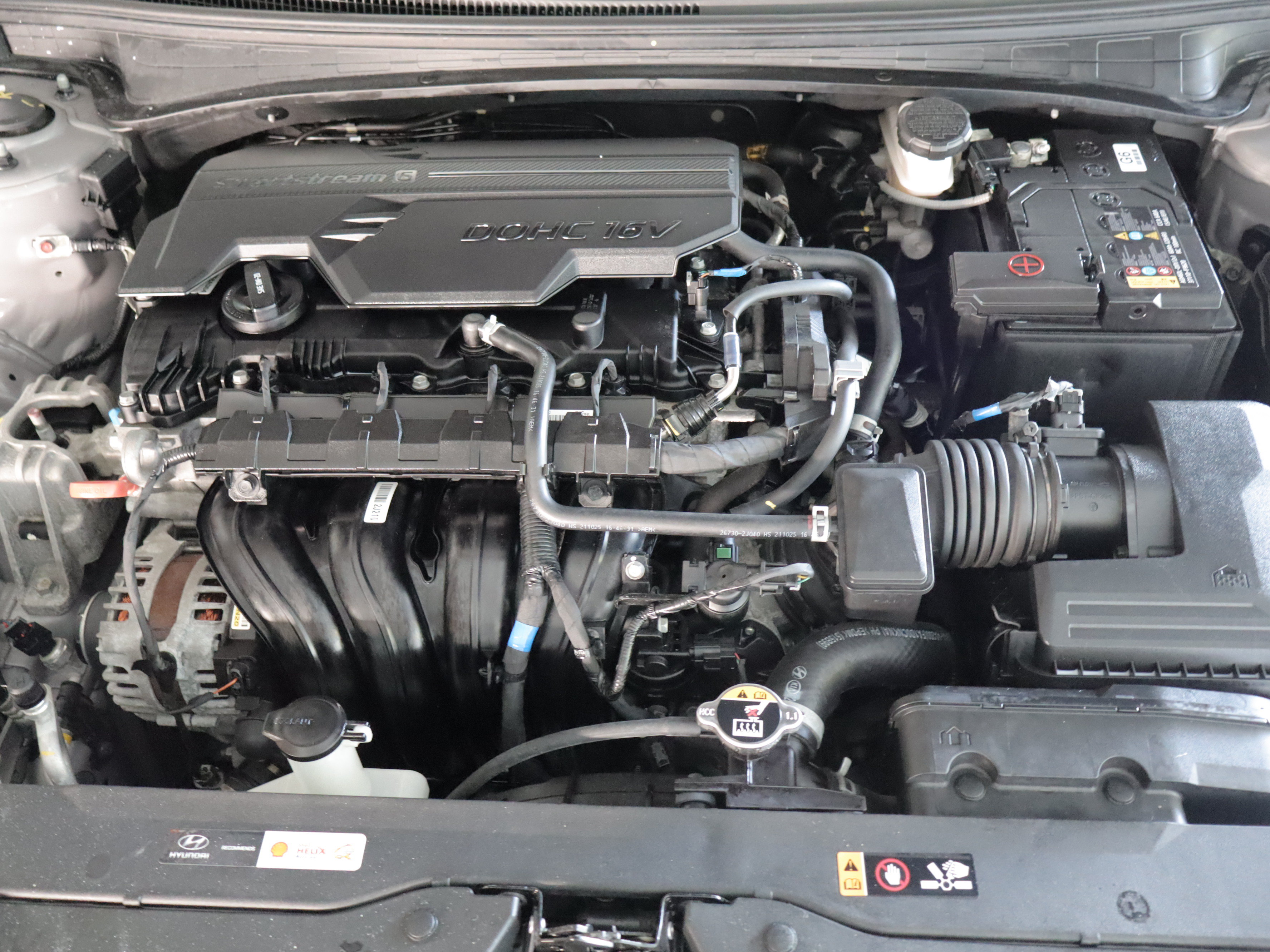 Used 2022 Hyundai Elantra Limited w/ Cargo Package FWD image 30