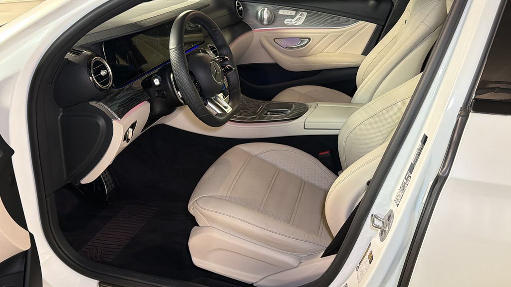 Used 2021 Mercedes-Benz E 53 AMG 4MATIC Sedan image 19