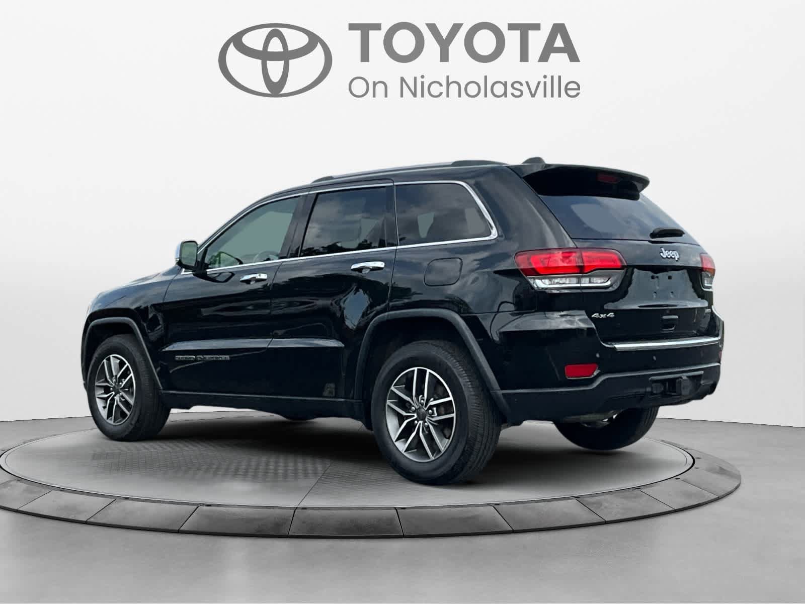 Used 2021 Jeep Grand Cherokee Limited w/ Trailer Tow Group IV AWD/4WD image 3