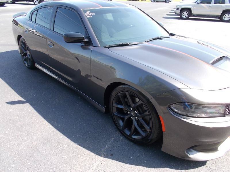 Used 2020 Dodge Charger R/T w/ Blacktop Package RWD image 11