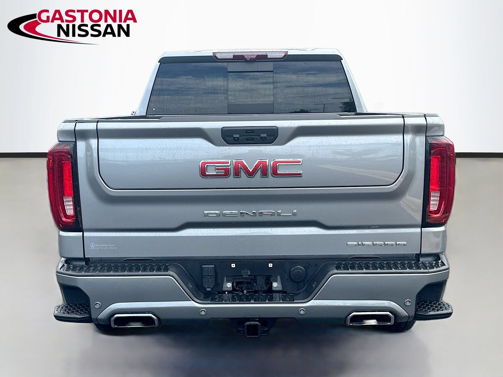 Used 2024 GMC Sierra 1500 Denali AWD/4WD image 7