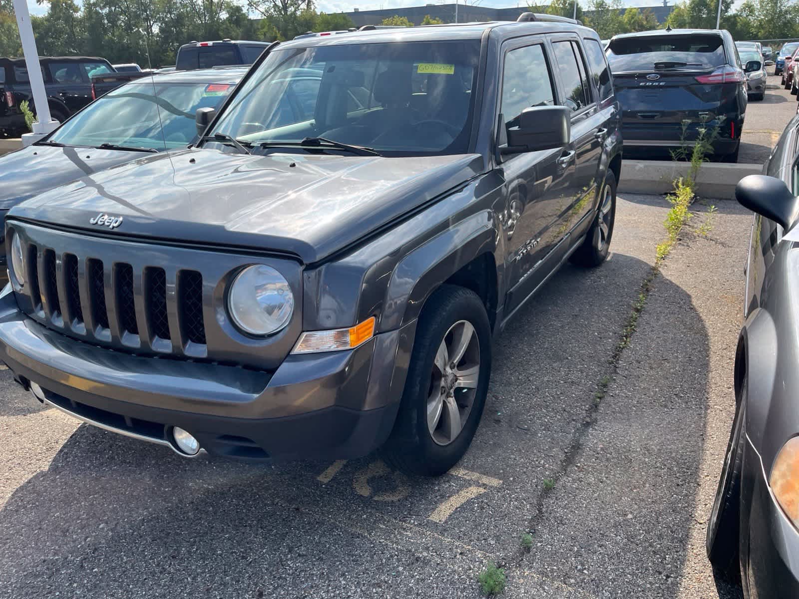Used 2016 Jeep Patriot High Altitude FWD image 5