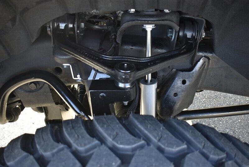 Used 2025 GMC Sierra 3500 Denali Ultimate image 12