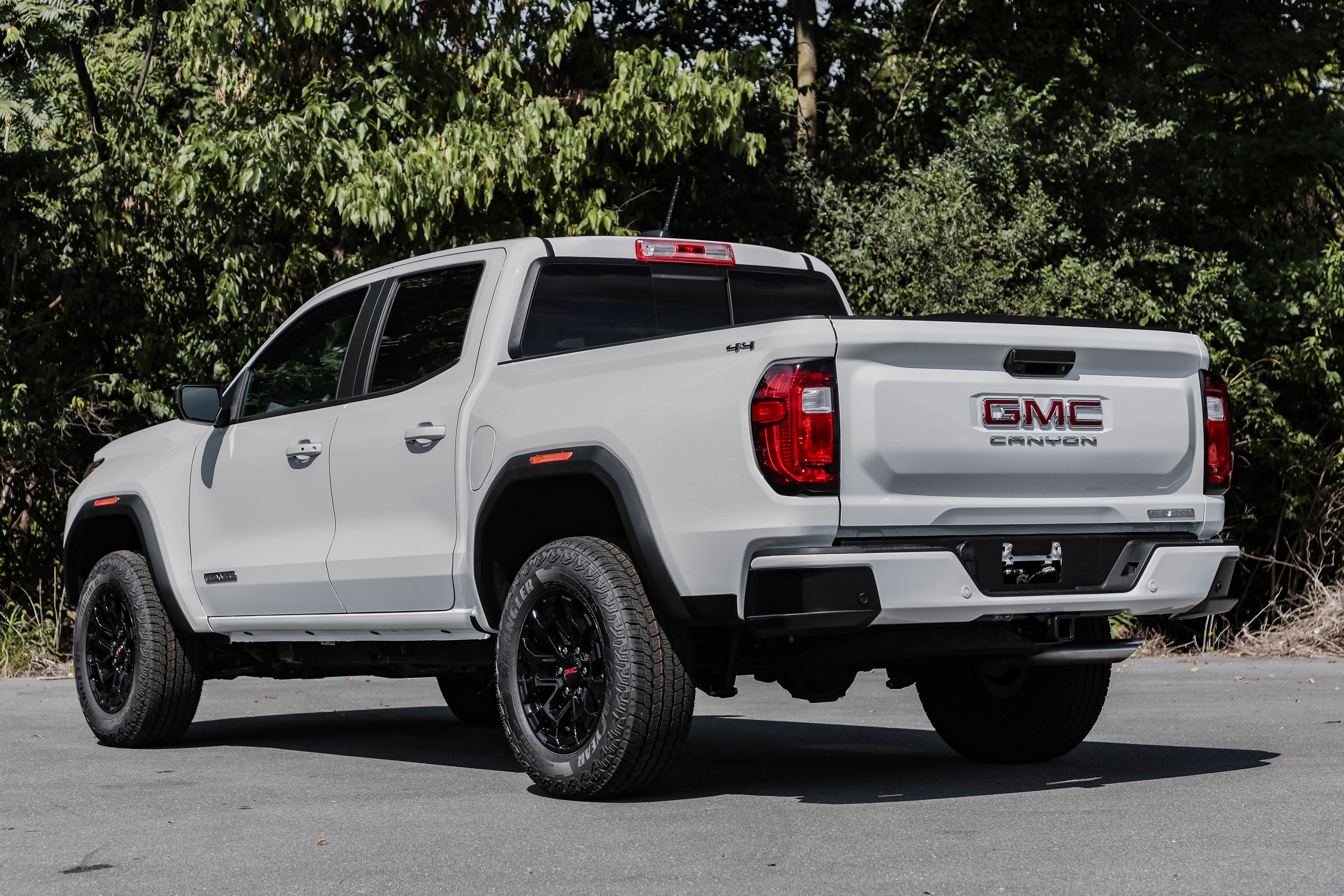 New 2026 GMC Canyon Elevation w/ Convenience Package image 5