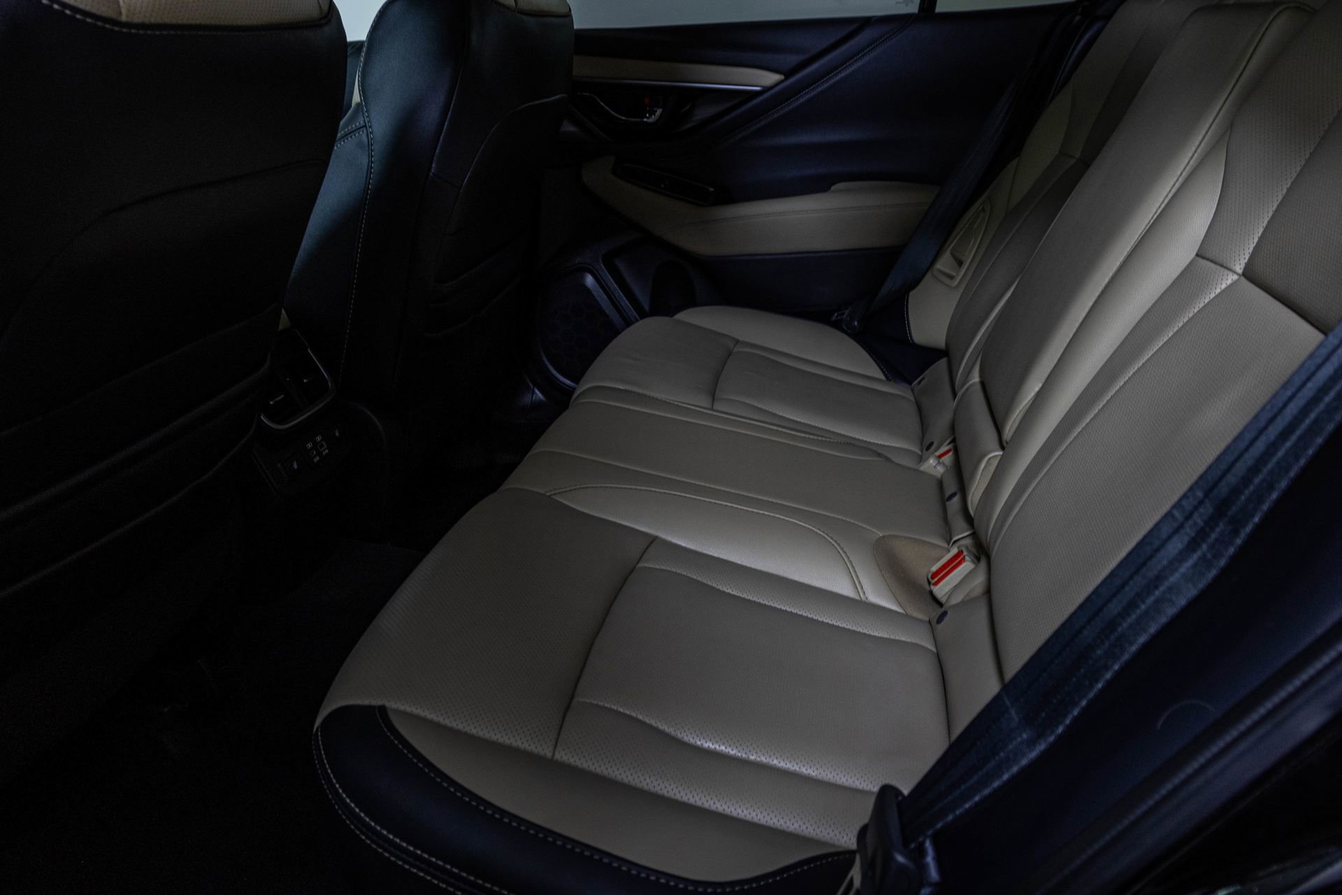 Used 2025 Subaru Outback Limited w/ Popular Package #2 image 70