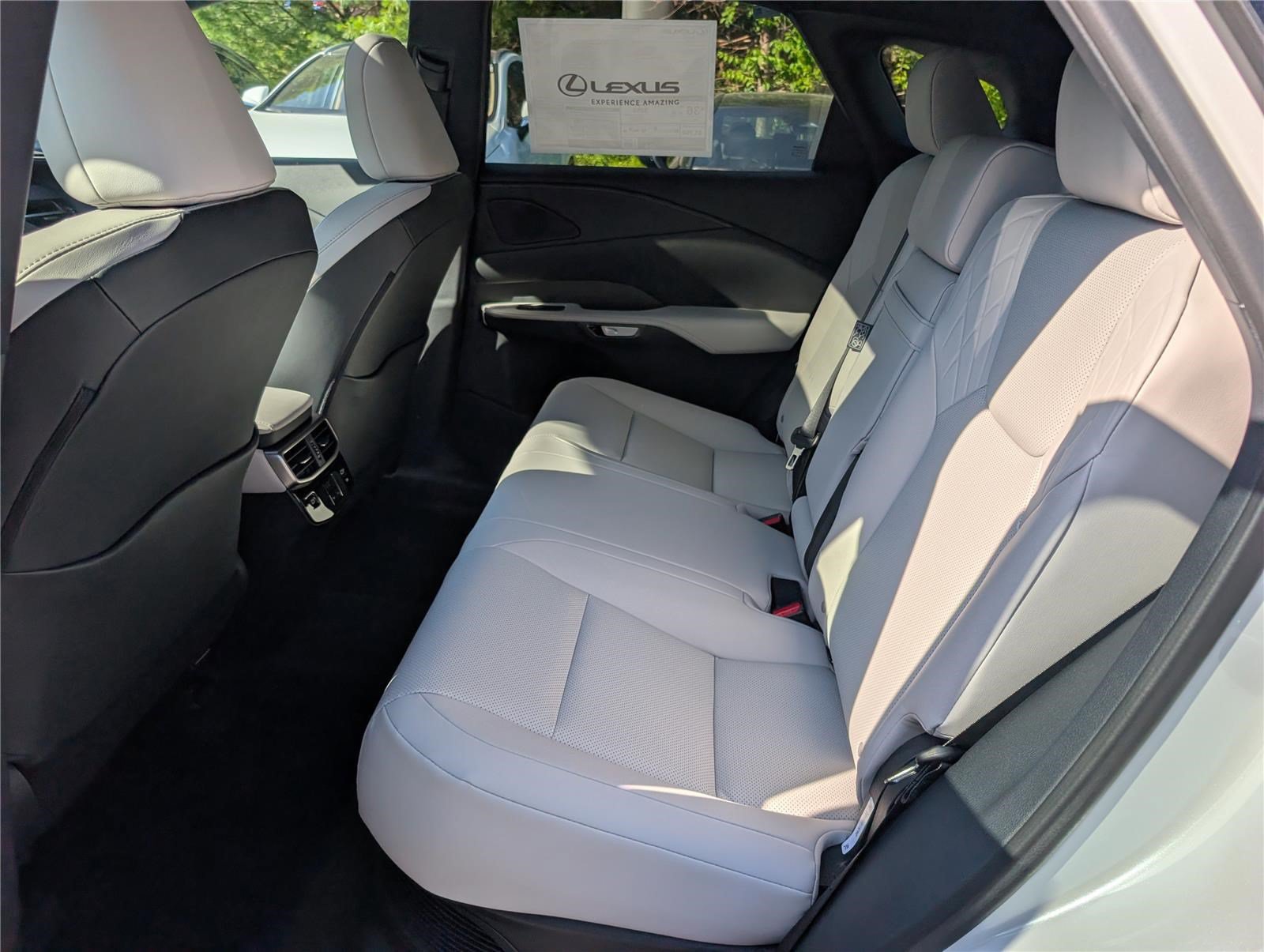 New 2026 Lexus RX 350h AWD/4WD image 11