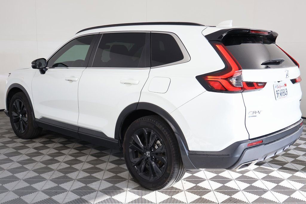 Used 2023 Honda CR-V Sport Touring image 5