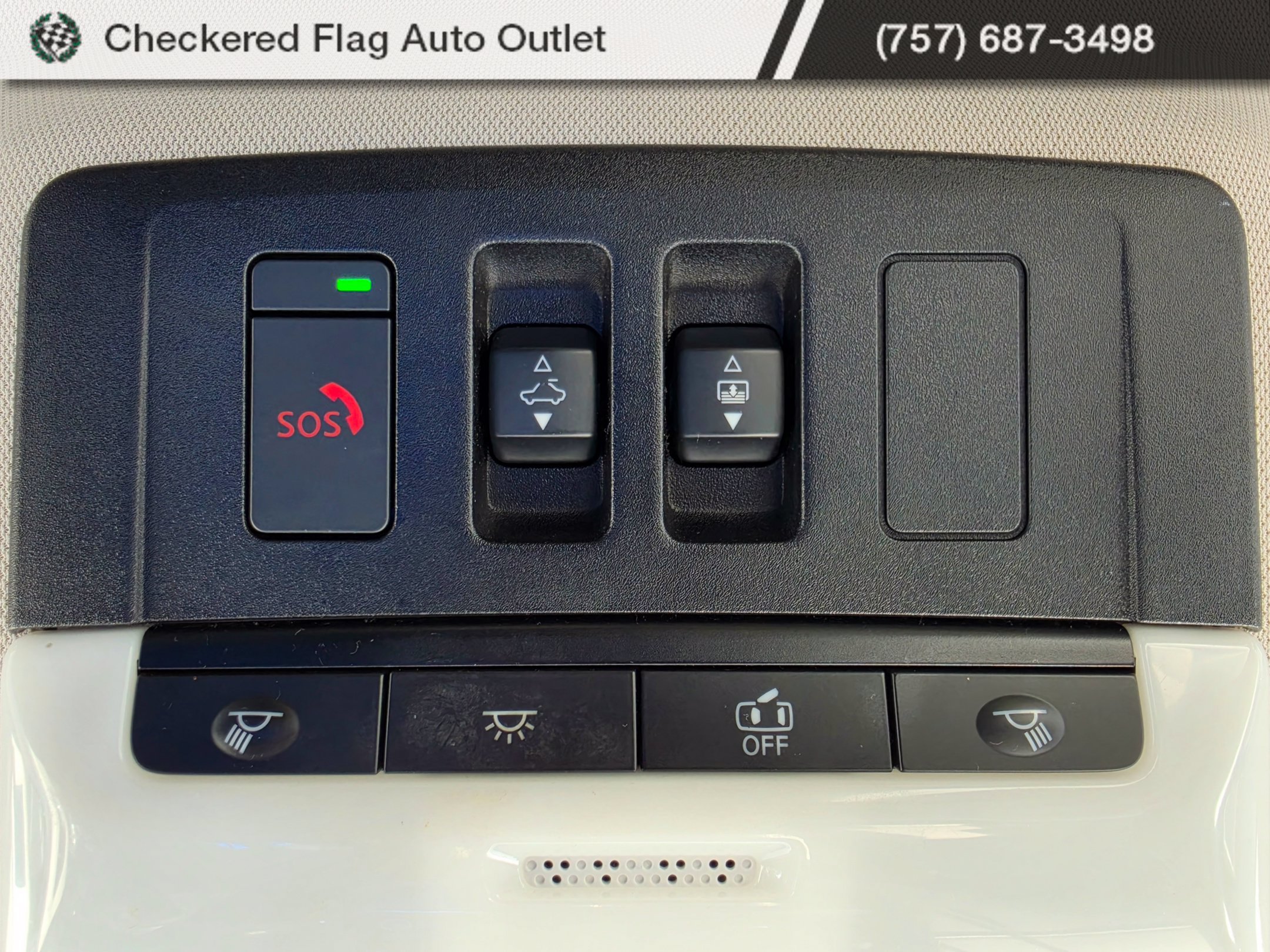 Used 2022 Nissan Pathfinder SV w/ SV Premium Package AWD/4WD image 10