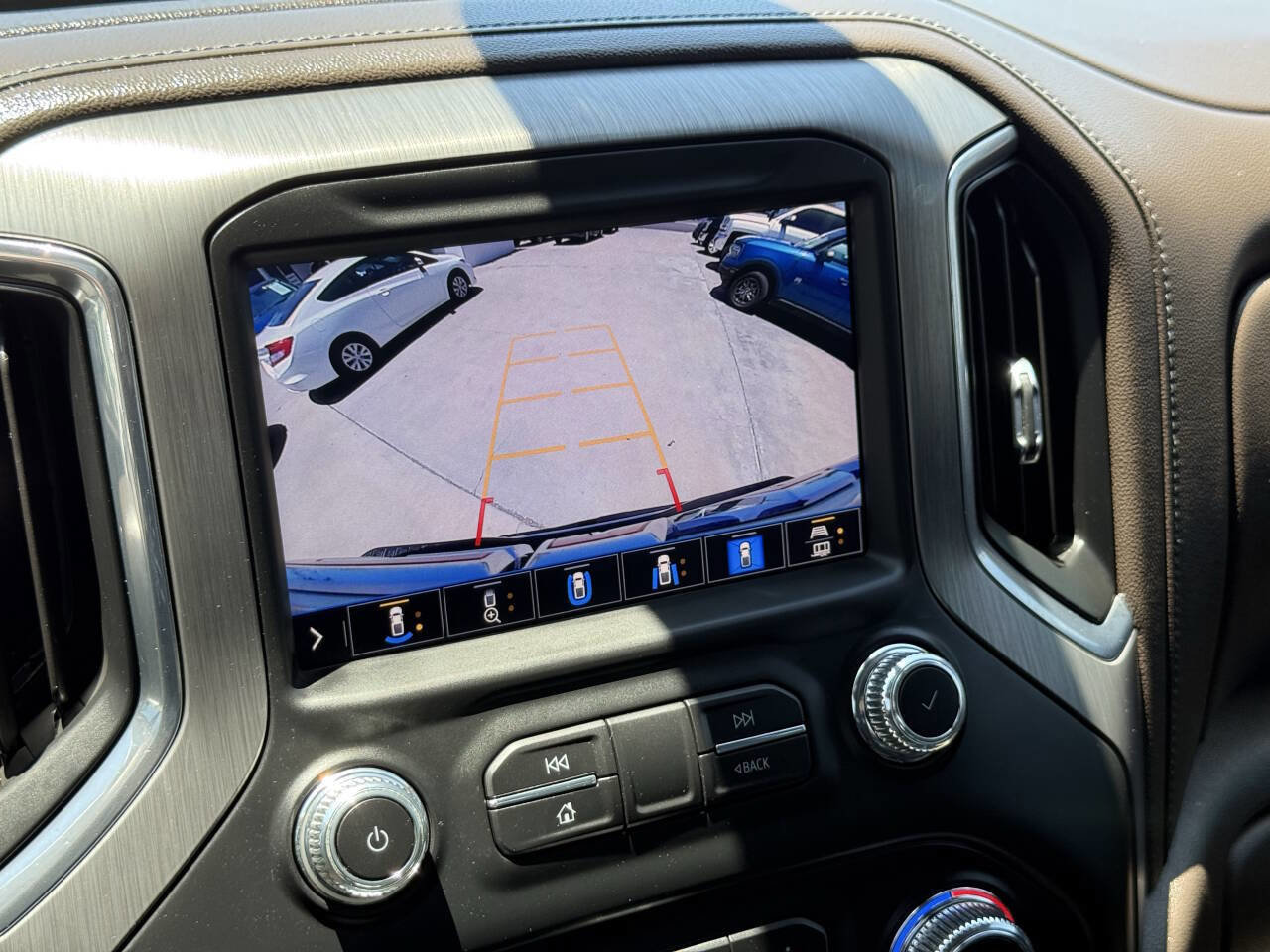 Used 2020 GMC Sierra 3500 Denali w/ Denali Ultimate Package AWD/4WD image 28