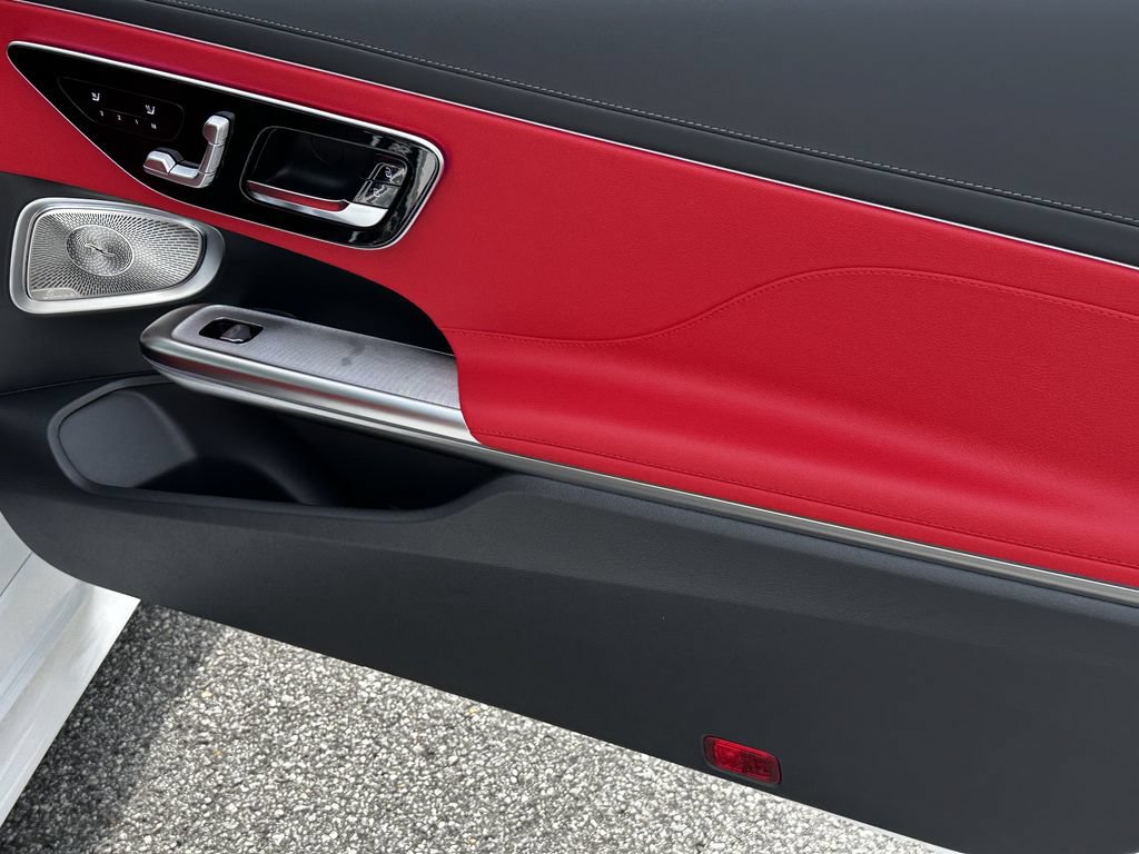 New 2026 Mercedes-Benz CLE 300 4MATIC Coupe image 17