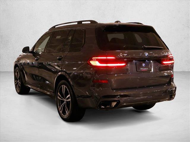 New 2027 BMW X7 xDrive40i w/ M Sport Package AWD/4WD image 8