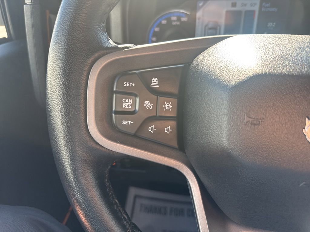 Used 2024 Ford Bronco Badlands image 11