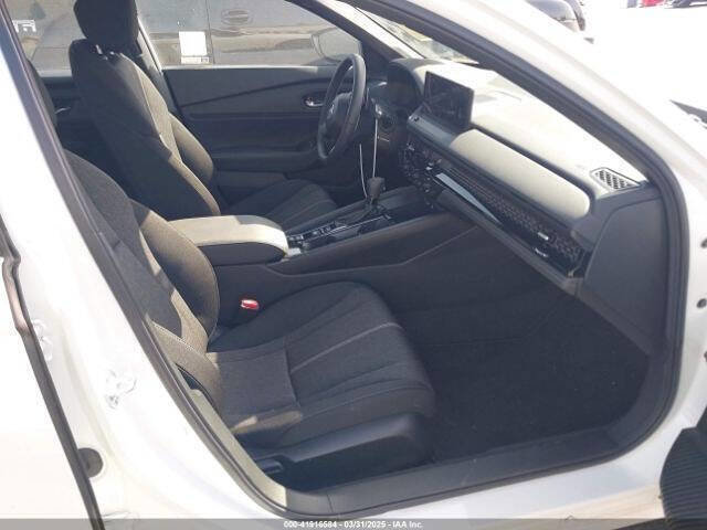 Used 2025 Honda Accord Sport image 18