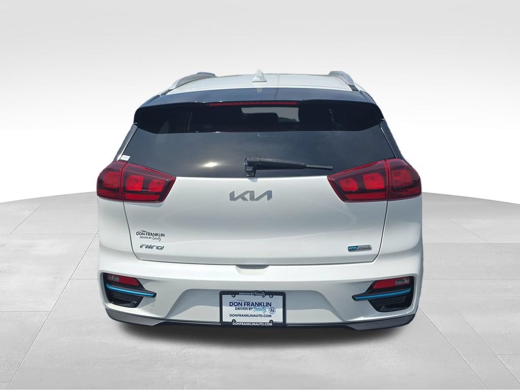 Used 2022 Kia Niro EX FWD image 4