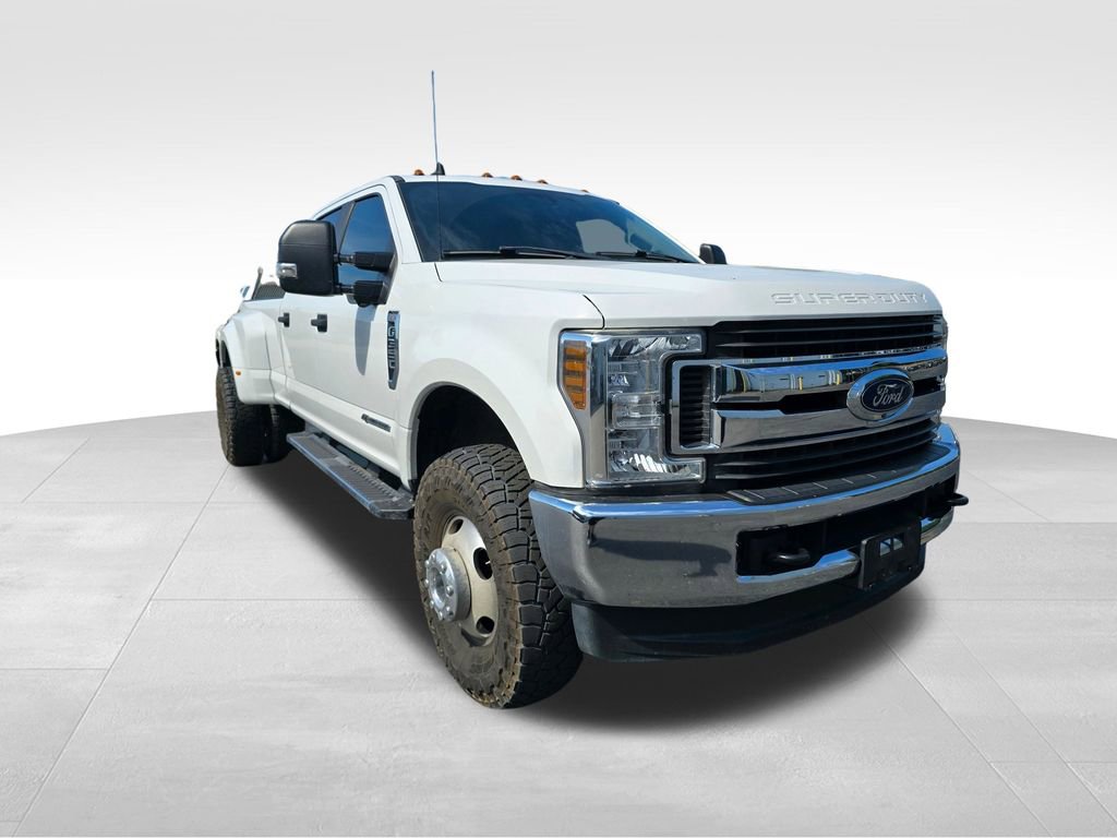 Used 2019 Ford F350 XL w/ STX Appearance Package AWD/4WD image 8