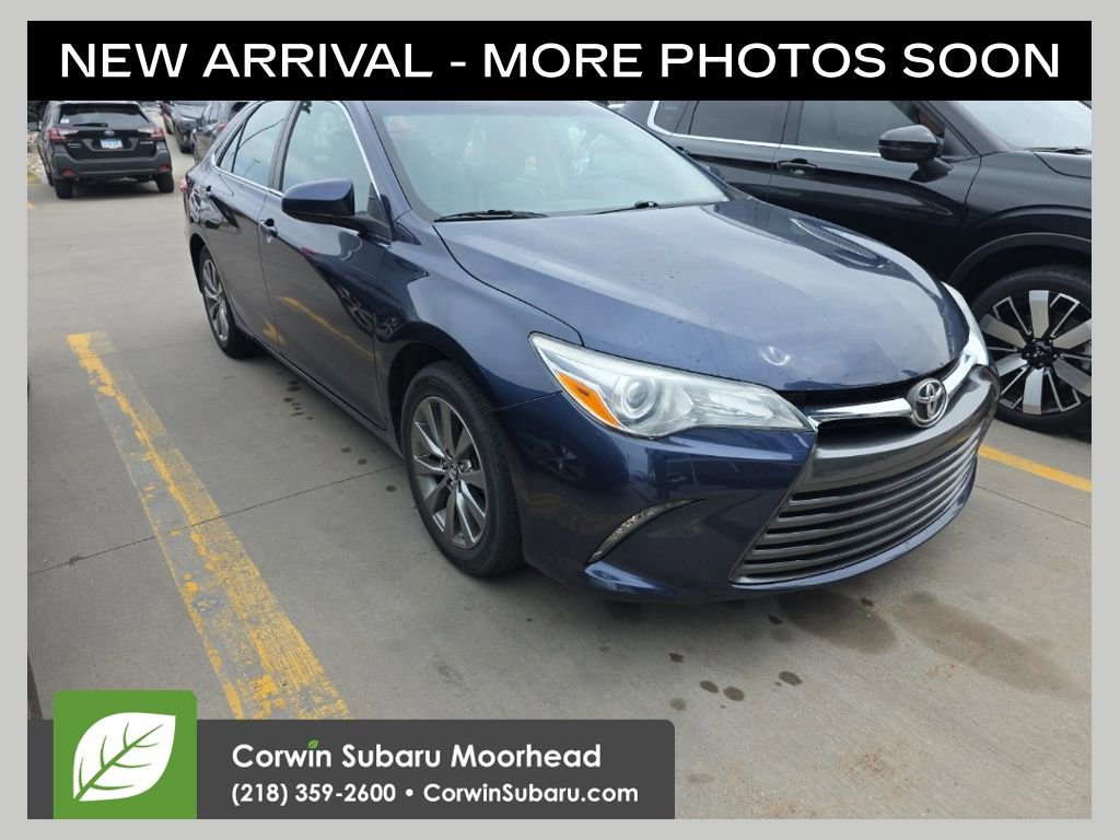 Used 2016 Toyota Camry XLE FWD image 1