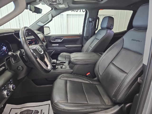 Used 2025 GMC Sierra 1500 Denali w/ Denali Reserve Package AWD/4WD image 9
