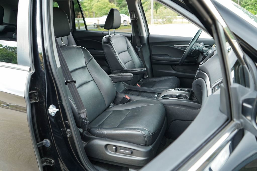 Used 2021 Honda Pilot Special Edition image 13