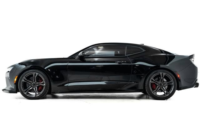 Used 2018 Chevrolet Camaro SS image 9