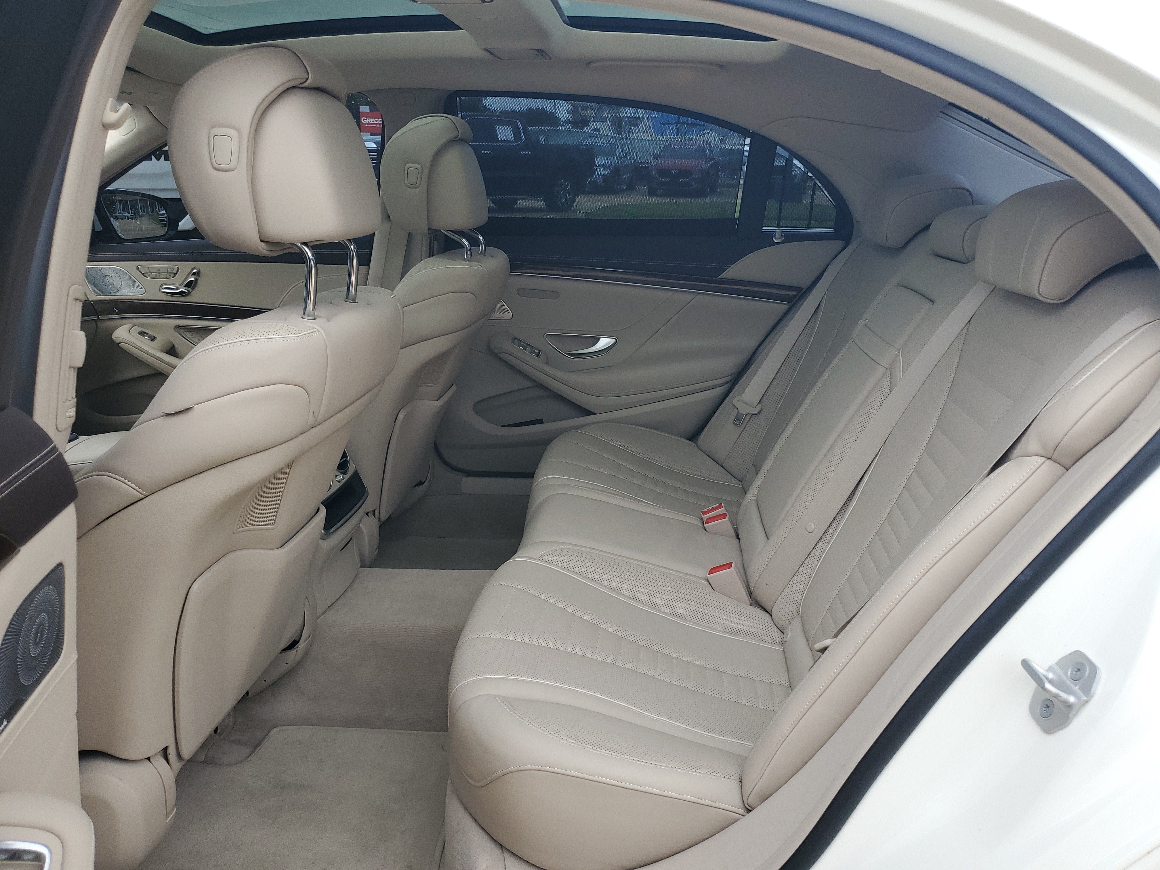 Used 2015 Mercedes-Benz S 550 Sedan image 29