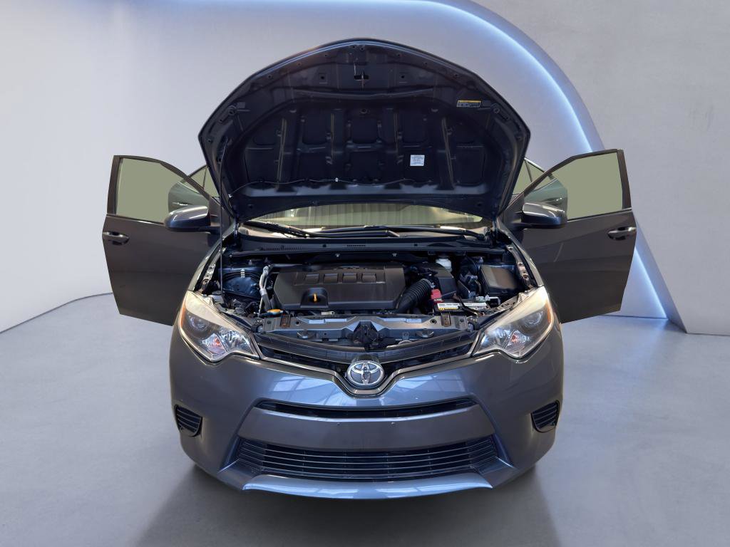 Used 2015 Toyota Corolla LE image 9