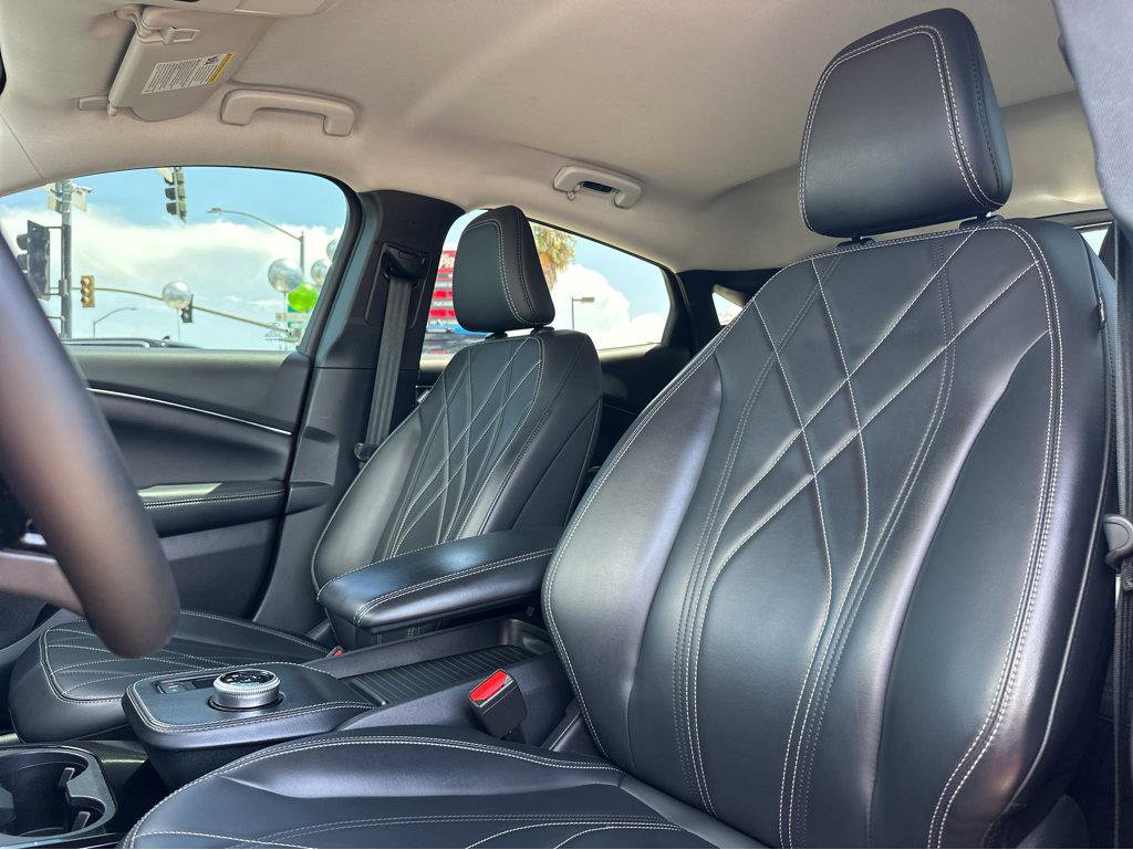 Used 2023 Ford Mustang Mach-E Select image 7