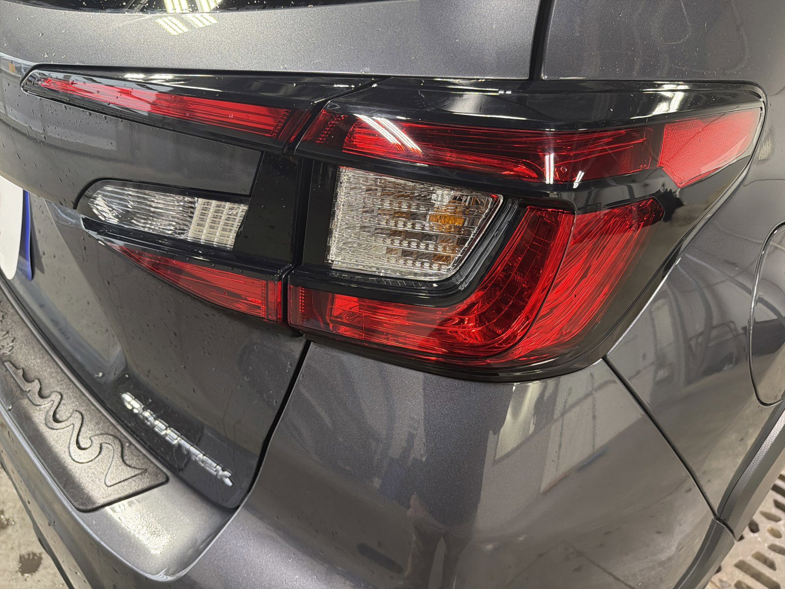 Certified 2025 Subaru Crosstrek 2.5i Limited w/ Crosstrek Mirror Package image 17