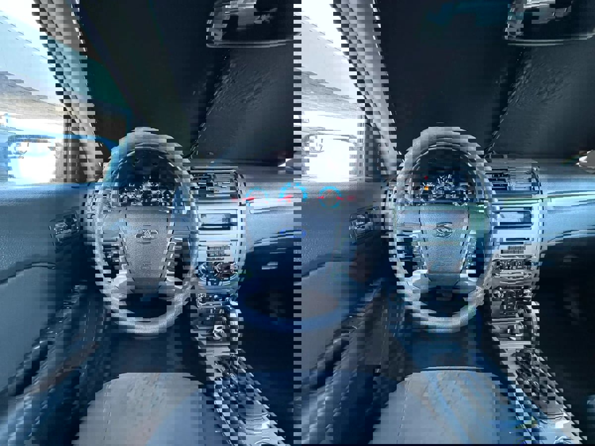 Used 2012 Ford Fusion SE image 49