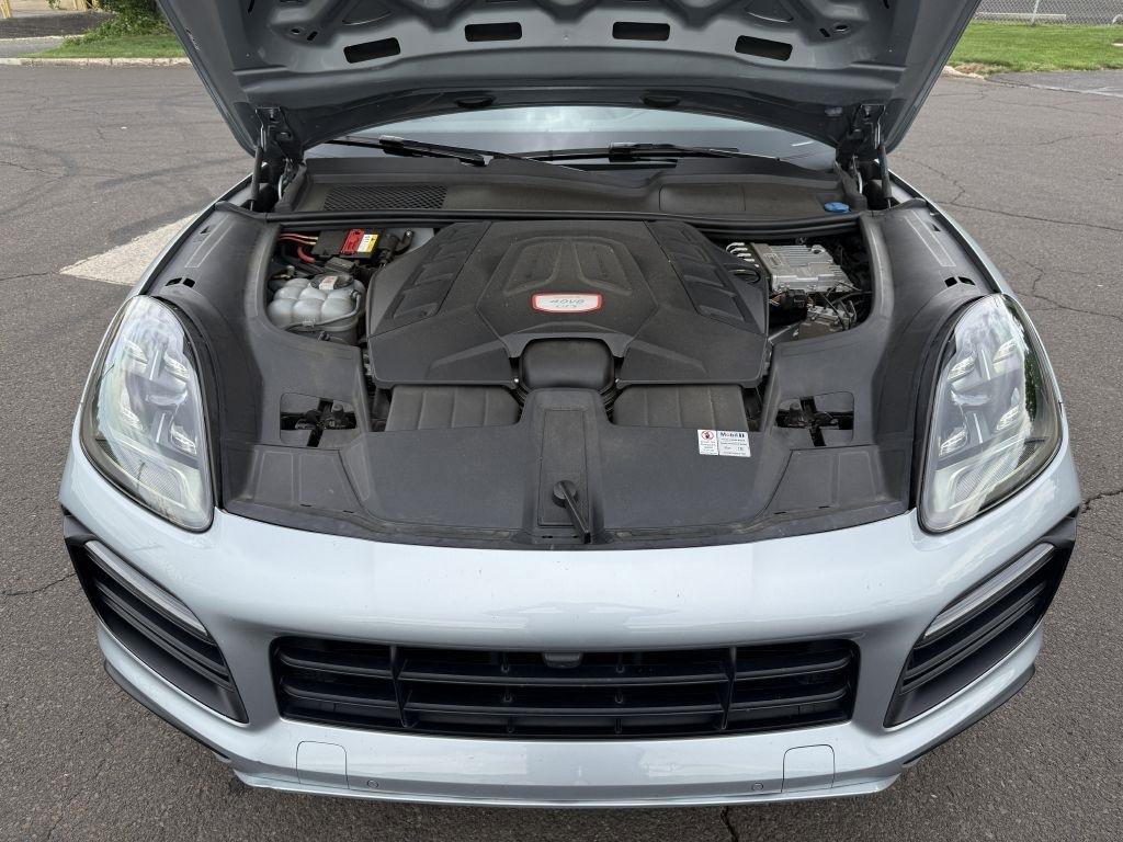 Used 2021 Porsche Cayenne GTS AWD/4WD image 34