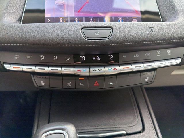 Used 2019 Cadillac XT4 Premium Luxury w/ Enhanced Visibility Package image 17