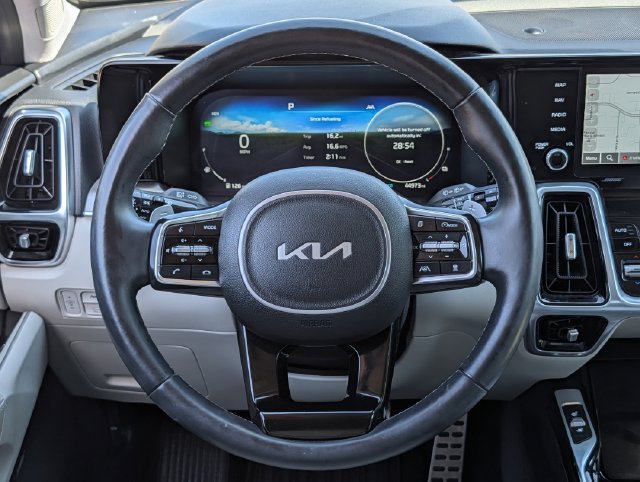 Used 2023 Kia Sorento SX Prestige AWD/4WD image 13