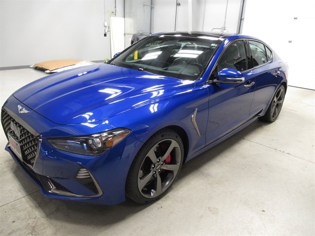 Used 2020 Genesis G70 3.3T w/ Sport Package AWD/4WD image 2