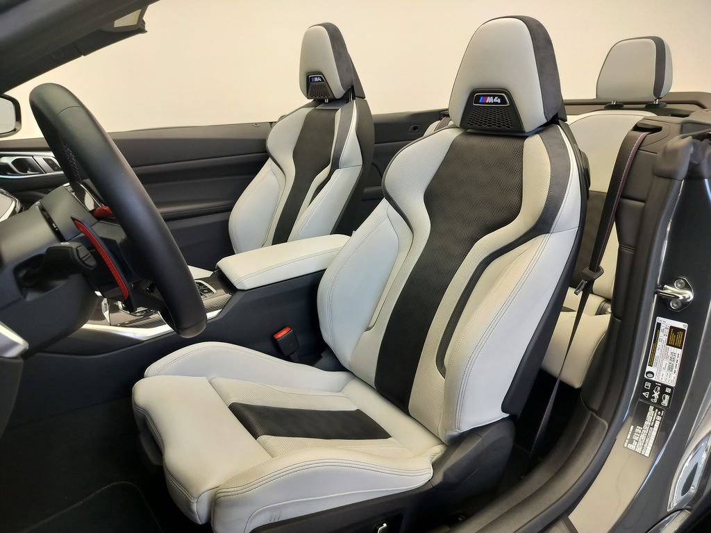Used 2025 BMW M4 xDrive Competition w/ Executive Package AWD/4WD image 9