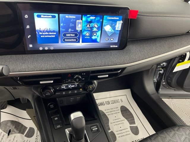New 2026 Nissan Kicks SV w/ Cold Weather Package FWD image 25