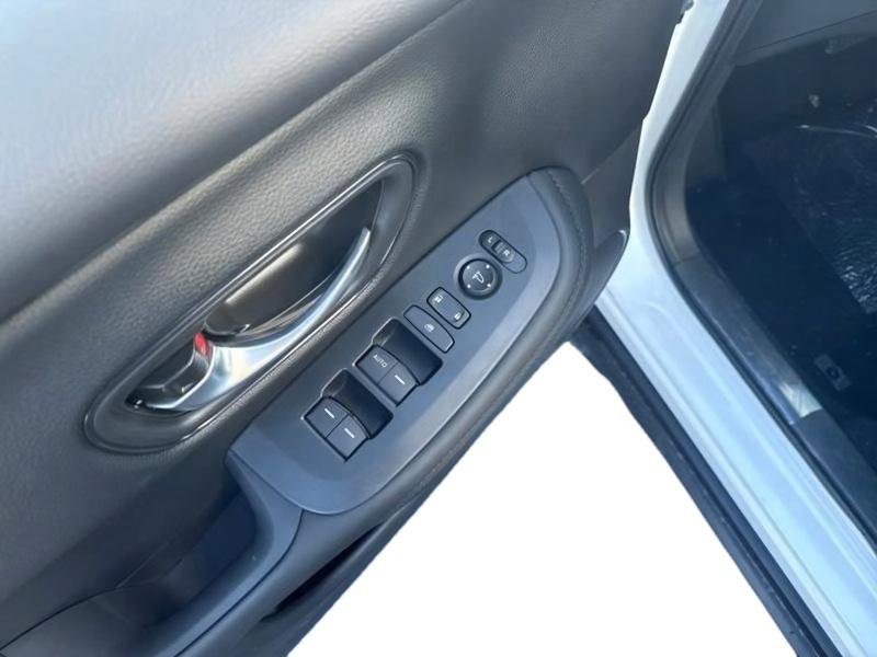 New 2026 Honda HR-V LX image 11