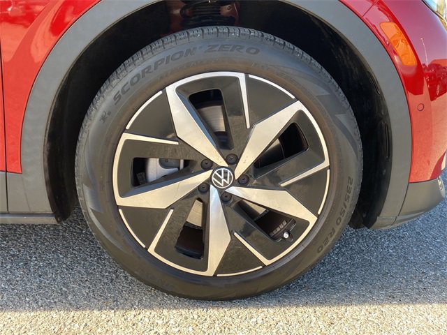 Used 2023 Volkswagen ID.4 Pro S image 9